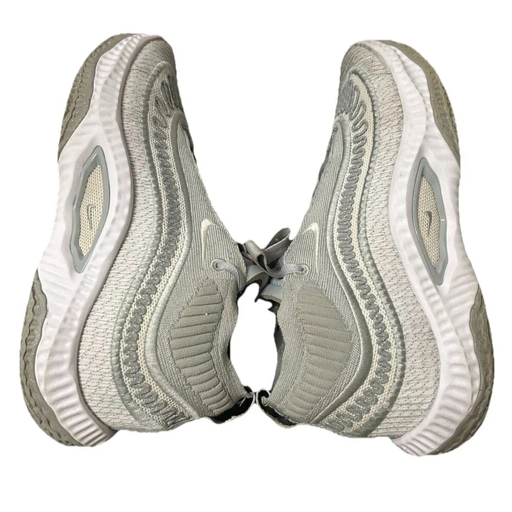 Nike Cosmic Unity 3 Team Men's Size 7.5Grey White Basketball Shoes DZ2906-001